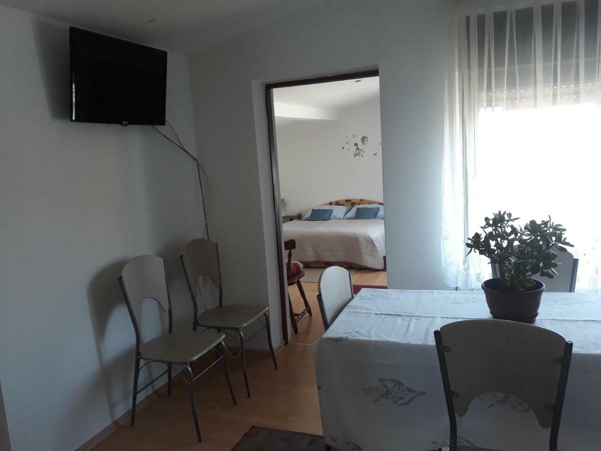 Apartmani Kristanic Karlovac Buitenkant foto